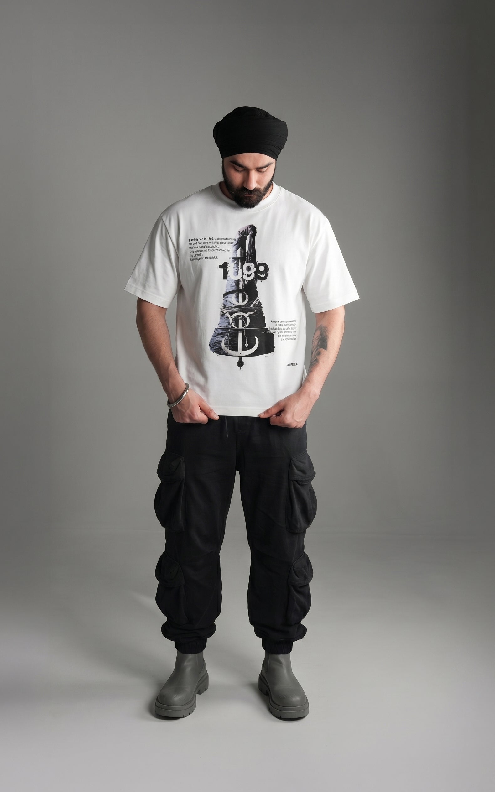 1699 Essential T-Shirt